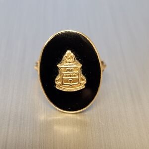 10k Onyx Alpha Chi Omega Soroity Ring Approx Size 7